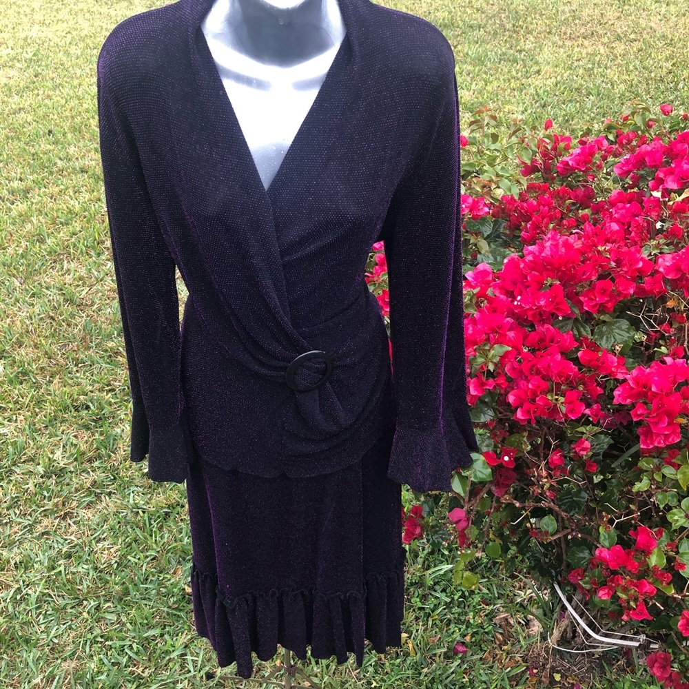Gorgeous Brand New 2 Piece Dress Set